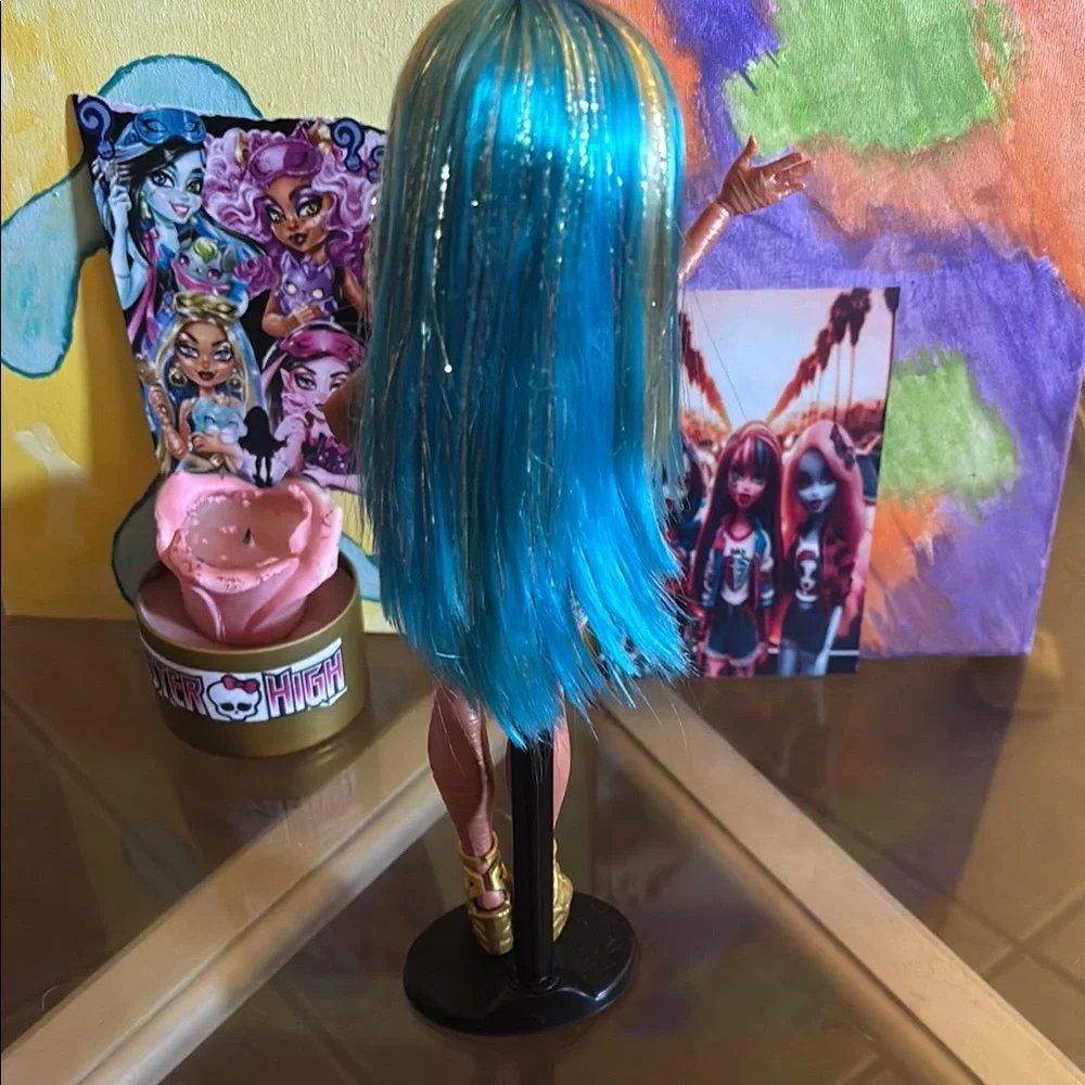 Buried Secrets Cleo!! - Picture 3 of 5